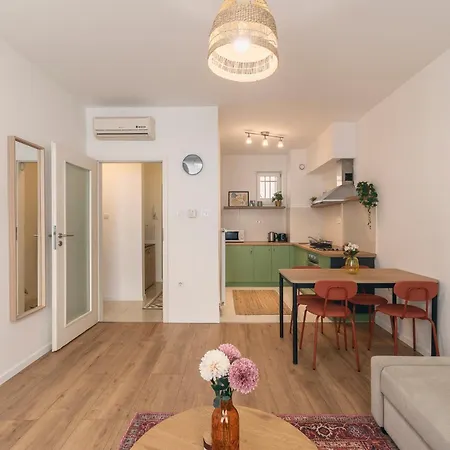 Charmcity With Air-condition Apartment Budapest
